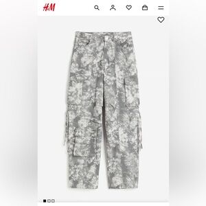 H&M Green Tie-Dye Camo Wide Leg High-Waisted Cargo Pants Women’s Size 10